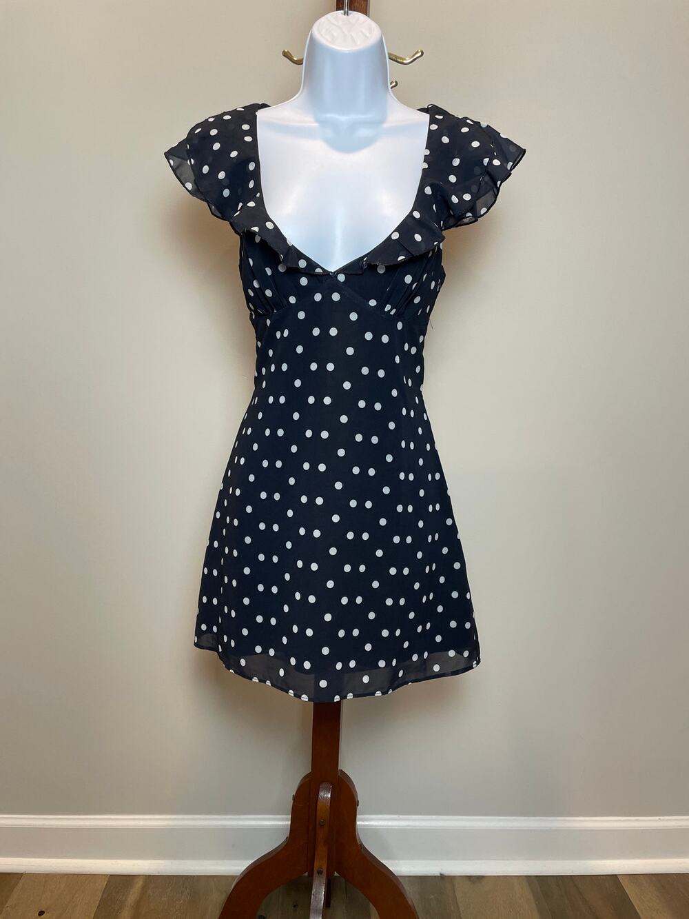 Princess Polly Polka Dot Cap Sleeve Mini Dress 4 Black White